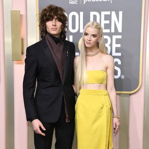 So hat Anya Taylor-Joy ihren Ehemann Malcolm kennengelernt