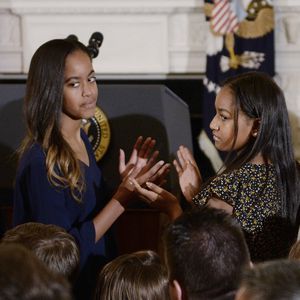 Malia Obama verliebt! Diesen Hottie knutscht Baracks Tochter
