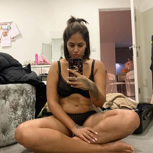 Zum UK-Muttertag: Malin Andersson gedenkt ihres Babys (†)