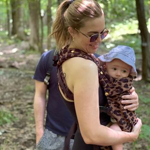 Schon sechs Monate alt: Mandy Moore schwärmt von ihrem Baby