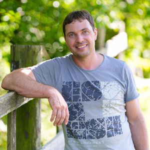 Unüblich: "Bauer sucht Frau"-Manfred lädt nur eine Frau ein