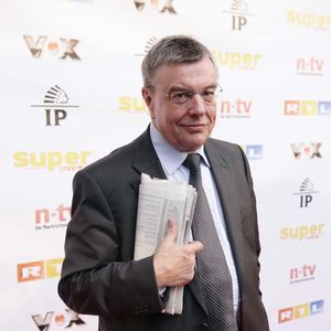 Trauer bei n-tv: Moderator Manfred Bleskin ist tot