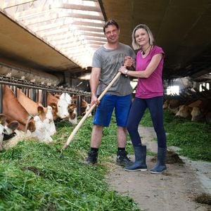 "Bauer sucht Frau"-Manfred und Susanne halten schon Händchen