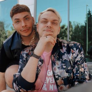 Manuel Denniger dachte er betrügt Ehemann Chris am BTN-Set
