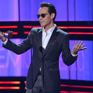 Angestellter verlor einen Finger! Marc Anthony wird verklagt