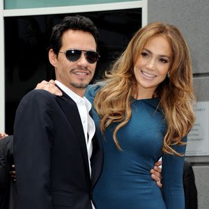 Während Marc Anthonys Heirat: J.Lo genießt Zeit mit Familie