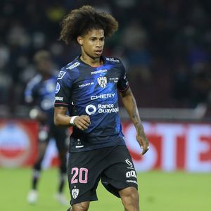 Ecuador-Nationalspieler Marco Angulo (22) stirbt nach Unfall