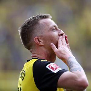 Emotionaler Abschied: Marco Reus gibt Stadionrunde Bier aus