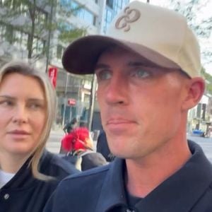 Nach Haarausfall: Tobias Wolf hat zwei Knoten in Schilddrüse