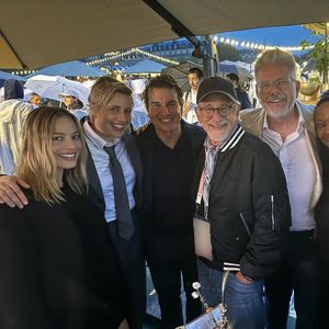 Margot Robbie, Tom Cruise und Co. posieren für Olympia-Foto