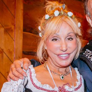 Auf Creme ausgerutscht: Maria Weller hat sich Bein gebrochen