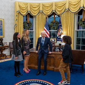 Mariah Carey und ihre Kinder waren zu Besuch bei Joe Biden