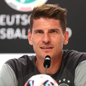Verplappert: Fußballer Mario Gomez verrät Geburtstermin!