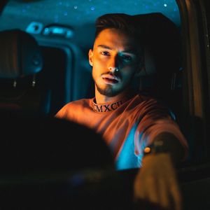 Eigene Webshow: TikTok-Star Mario Novembre privat wie nie!