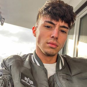 Wird TikTok-Star Mario Novembre etwa bald Stand-up-Komiker?