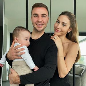 Fans baff: Mario & Ann-Kathrin Götzes Sohn ist groß geworden