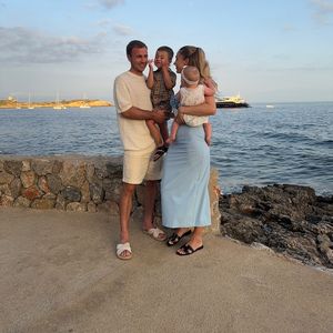 Schönes Familienfoto: Ann-Kathrin Götze teilt Urlaubsbilder