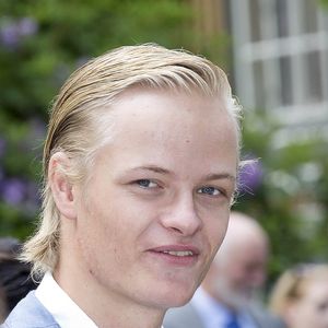 Erneut: Eindeutige Blicke zwischen Marius und einer Zeugin