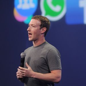 "Glückliches Baby": Shakira begrüßt die Zuckerberg-Tochter