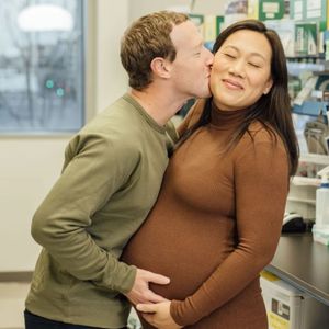 So süß gratuliert Mark Zuckerberg seiner Frau zum Geburtstag
