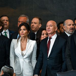 Lauren Sánchez kontert subtil Kritik an ihrem Outfit im Netz