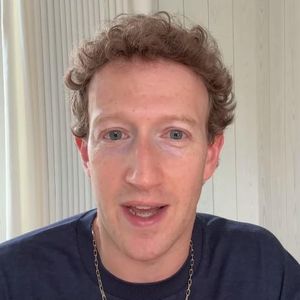 Mark Zuckerberg mit Bart? Die Fans feiern bearbeitetes Foto!