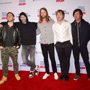 Maroon 5 sind "Overexposed"