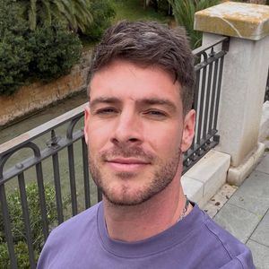 Ex-Bachelor Martin Braun geht mit Techno-Video im Netz viral