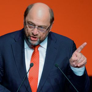 Kanzlerkandidat Martin Schulz: Schul-Abbruch & Sprach-Genie!