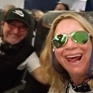 Also doch! Martin Semmelrogge sitzt im Dschungel-Flieger