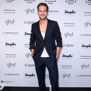 Promi-Doppelgänger: Bachelorette-Marvin total verhext?