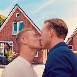 Holländisches "Prince Charming"-Paar hat sich Haus gekauft