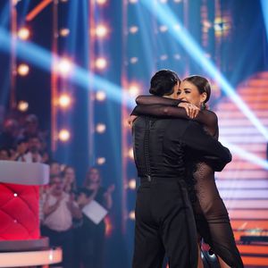Happy: "Let's Dance"-Ekat kann Profispecial-Sieg kaum fassen