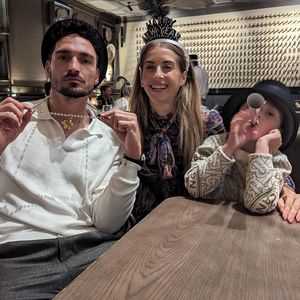 An Silvester: Cathy und Mats Hummels feiern mit Familienfoto
