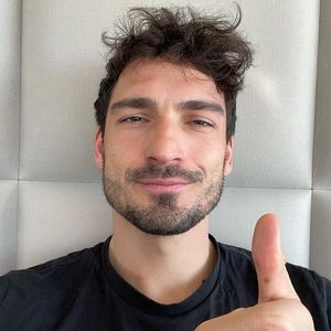 Mats Hummels amüsiert: Twitter lacht über sein Liebesleben