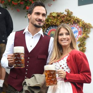 Schwangerschafts-Beschwerden? Cathy Hummels offline!