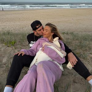 Knuffige Bilder: Tammy Hembrow genießt ihr Familienglück