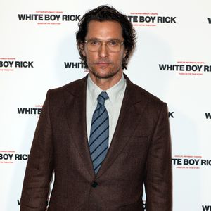 Hat er Haarimplantate? Matthew McConaughey spricht Klartext