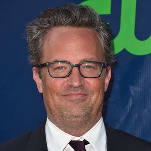 "Friends"-Star Matthew Perry ist wieder glücklich vergeben!