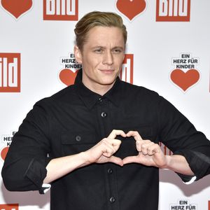 Dank Pandemie: Matthias Schweighöfer hatte mehr Familienzeit