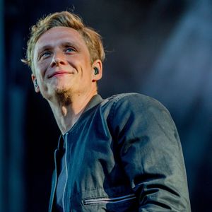 Matthias Schweighöfer: Bald im Promiflash-Tanga?