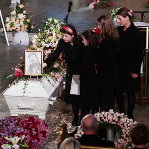 Bewegende Bilder: So ergreifend war Ari Behns Trauerfeier