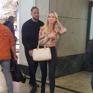 Schon wieder eine Neue: Datet Maurice Dziwak diese Blondine?
