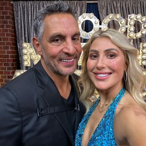 Neue Liebe? Mauricio Umansky hält Händchen mit Tanzpartnerin