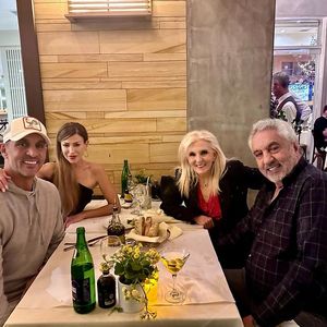 Geht da was? Mauricio Umansky mit Schauspielerin beim Dinner