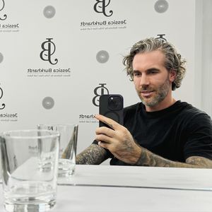 Lockige Haarpracht: Realitystar Max Adrio hat neue Frise