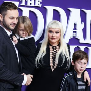 Christina Aguilera bringt ihre Familie mit auf roten Teppich