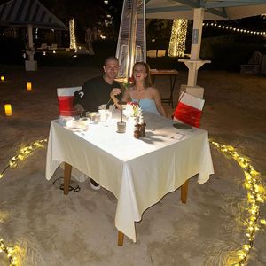 Keine Trennung: Max George und Maisie Smith genießen Date