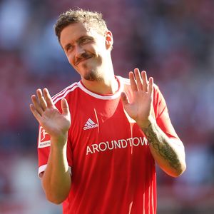 "Geldprobleme": Zieht Max Kruse bald ins Dschungelcamp?