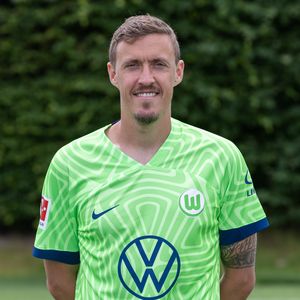 Max Kruse, Fußballer